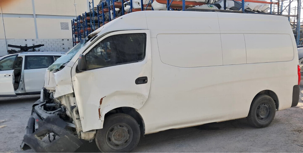 Nissan Urvan NV350 Big Body - 4