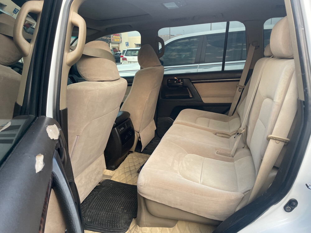 GXR V8 2010 - 5