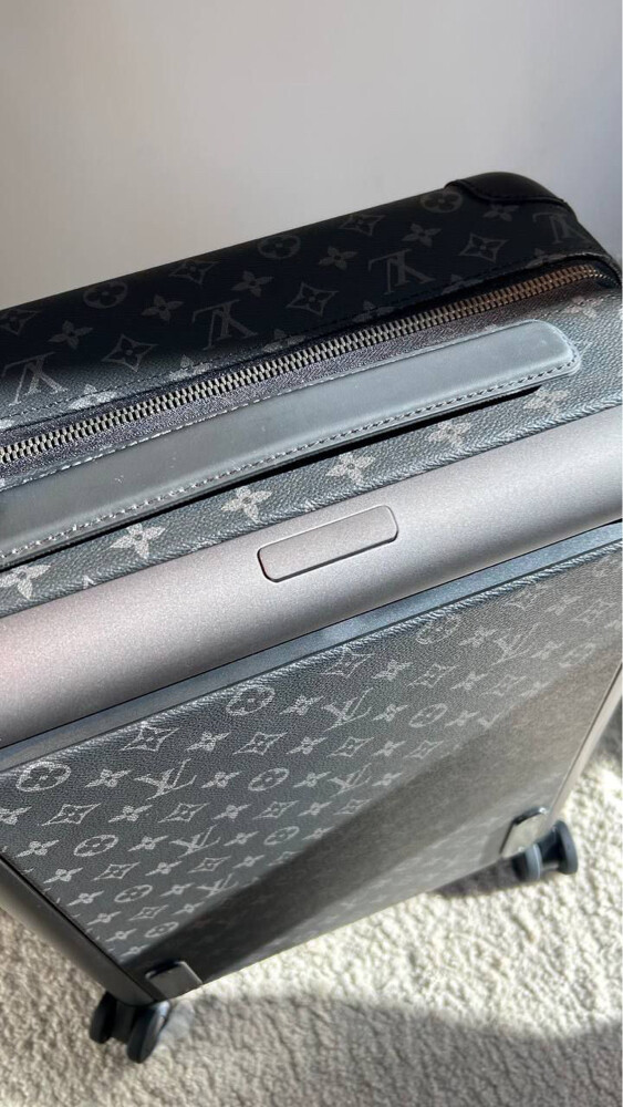 Louis Vuitton Horizon 55 - 4