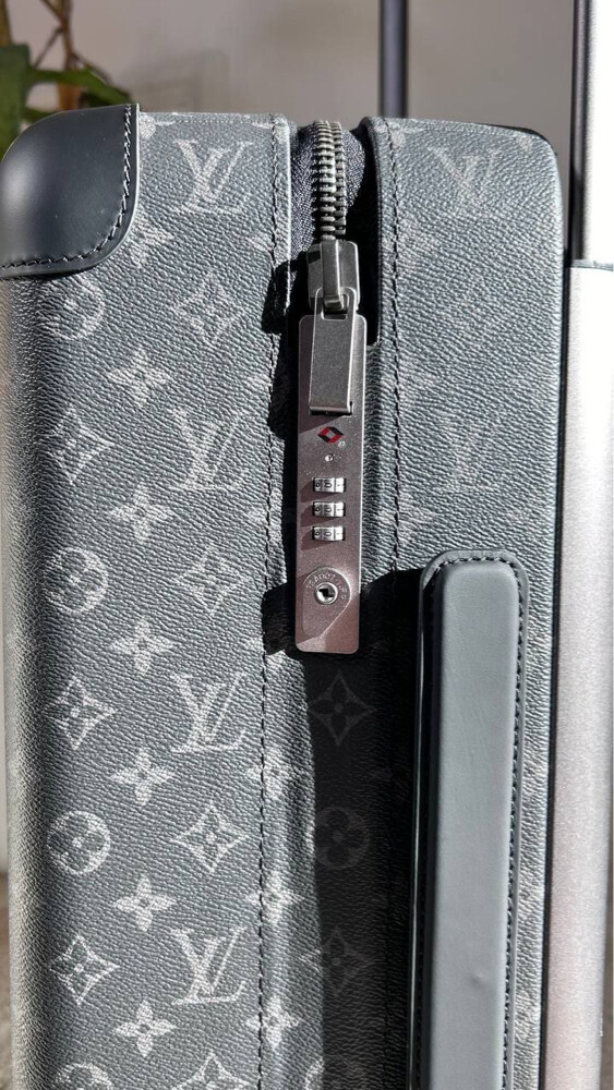 Louis Vuitton Horizon 55 - 6