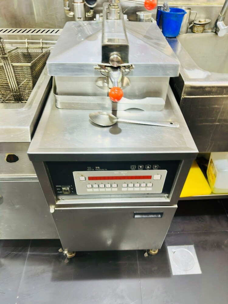 catering equipment various - 8