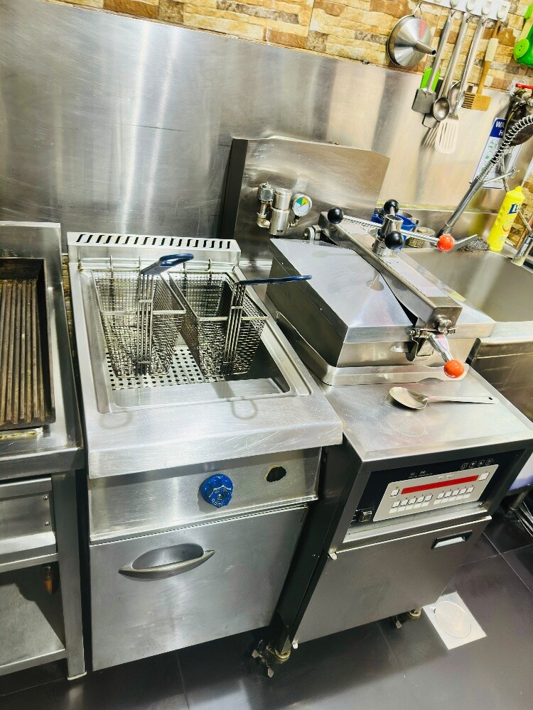 catering equipment various - 4