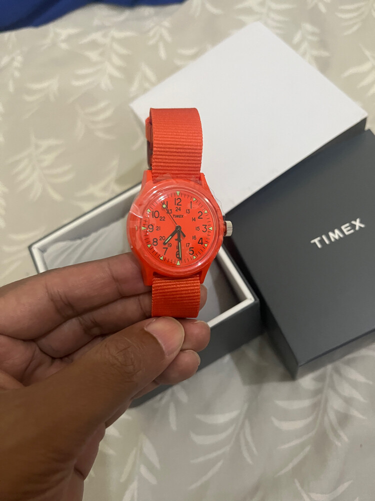 Brand New - Timex 36mm - Unisex-  - 3