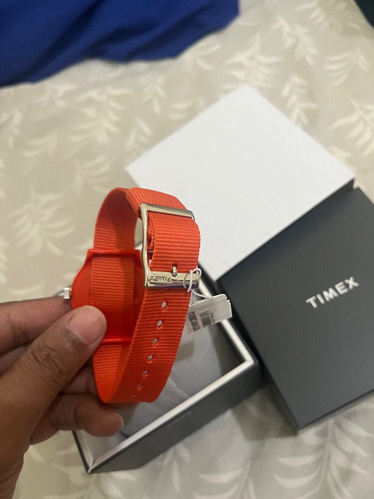 Brand New - Timex 36mm - Unisex-  - 6