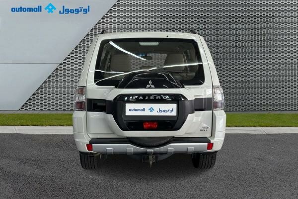 MITSUBISHI PAJERO 3L STD 2022 - 7