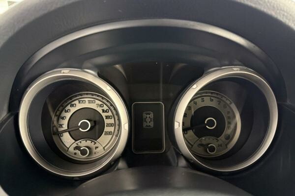 MITSUBISHI PAJERO 3L STD 2022 - 15