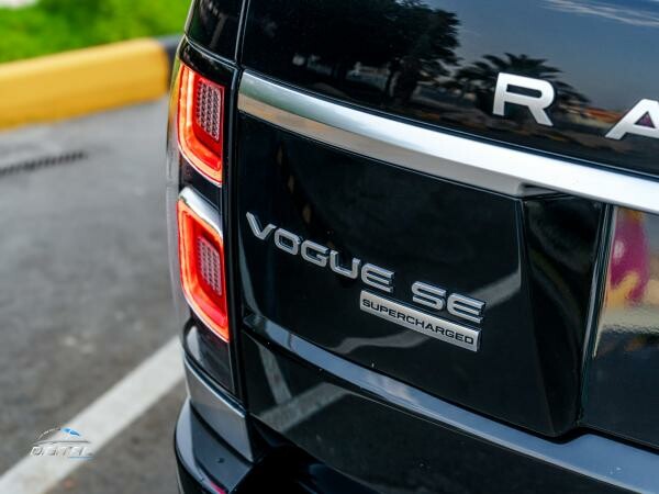 Range Rover Vogue SE Supercharged - 6