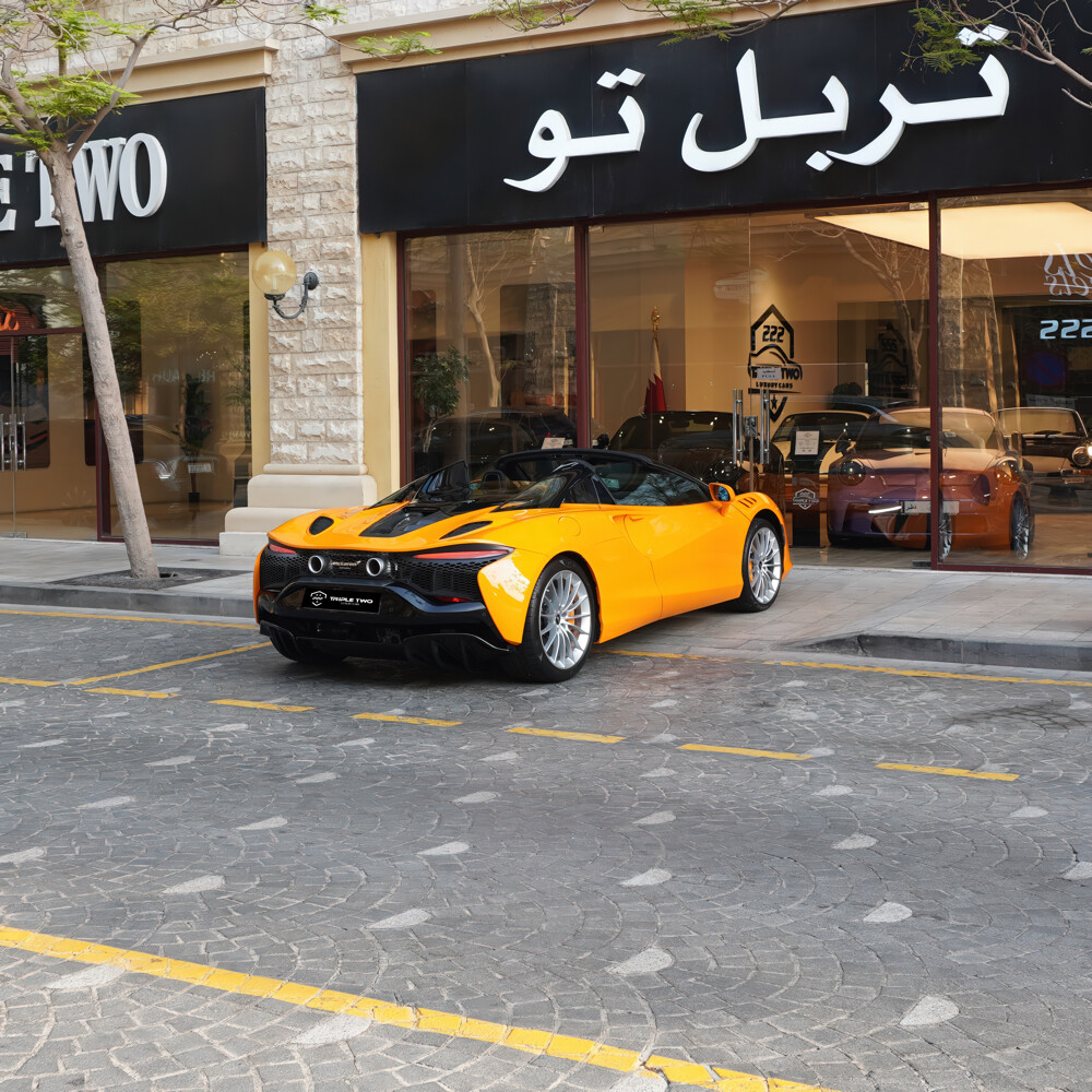 ماكلارين أرتورا سبايدر 2026 - 8