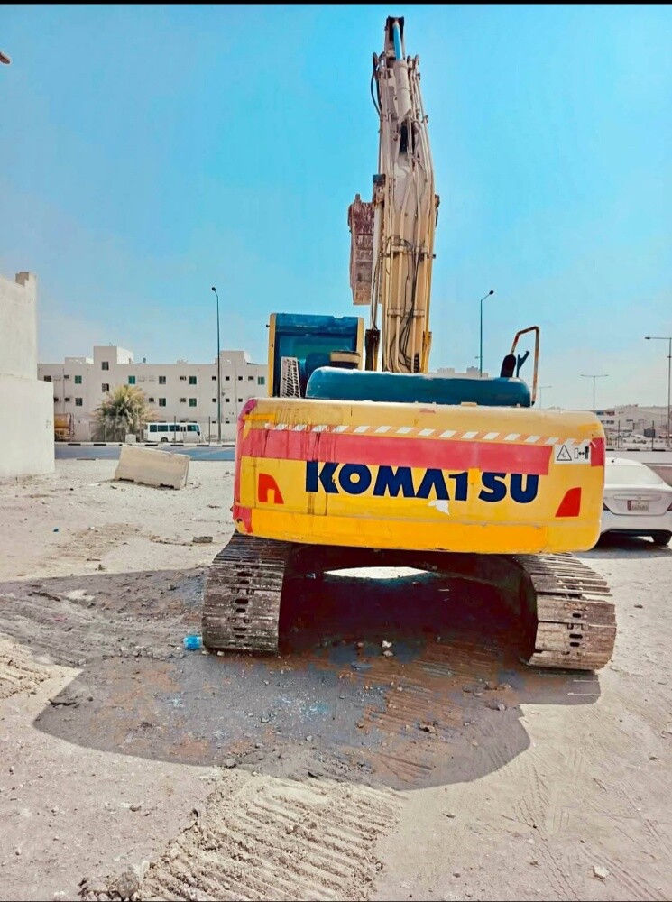 Excavator Komtasu - 4