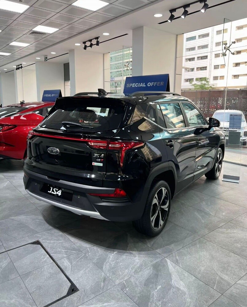 Modern and Diverse Cars for Rent - 7