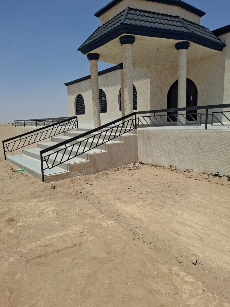 نقوم بجميع الحدادة ترتيب وتركيب ا - 5