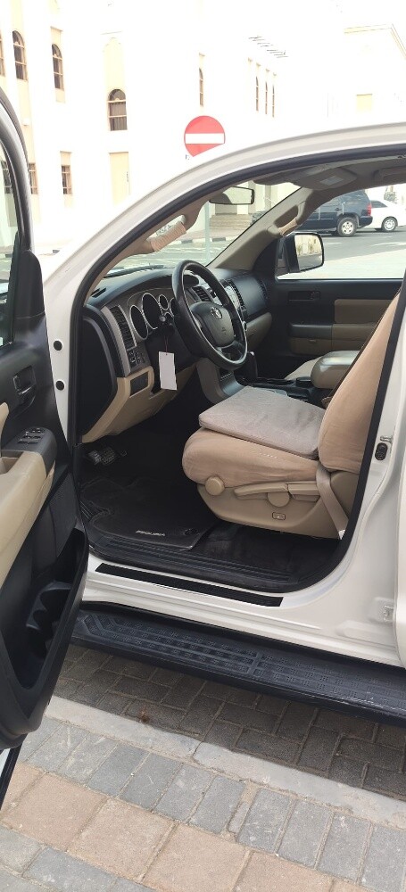 Toyota sequoia Model 2013 Qr.40000 - 7