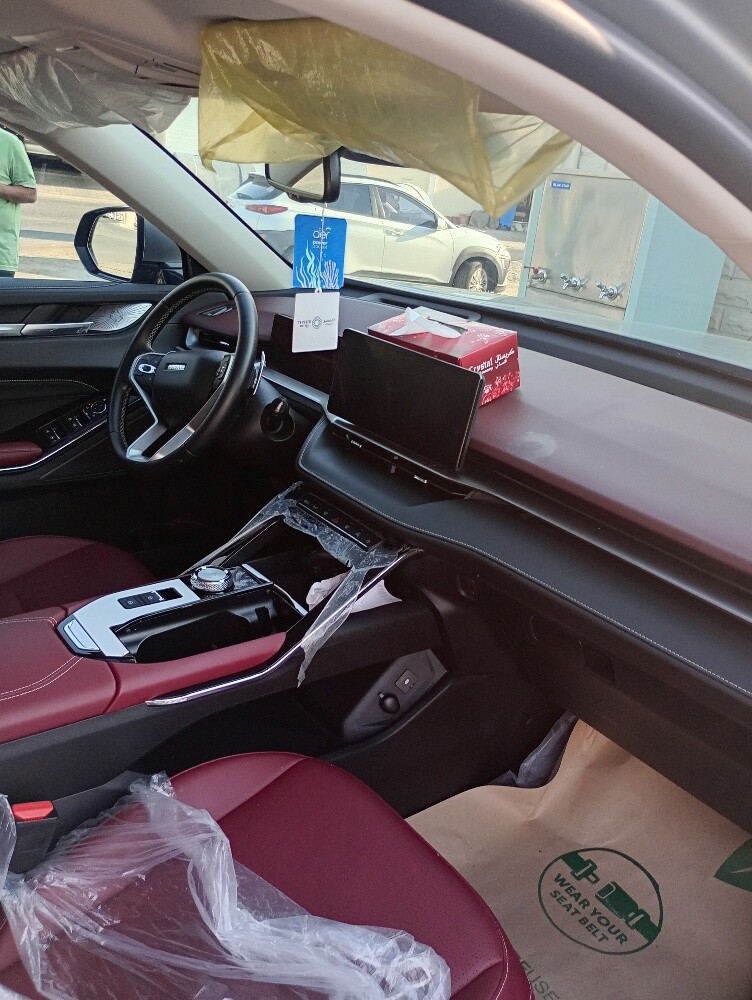 Haval H6 in new like condition - 3