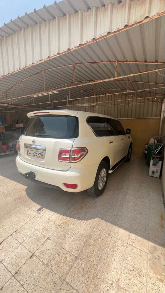 مالك اول نيسان باترول ابيض لؤلؤي - 6