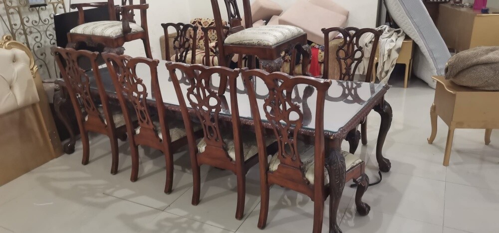 طاولة و كراسي - 3