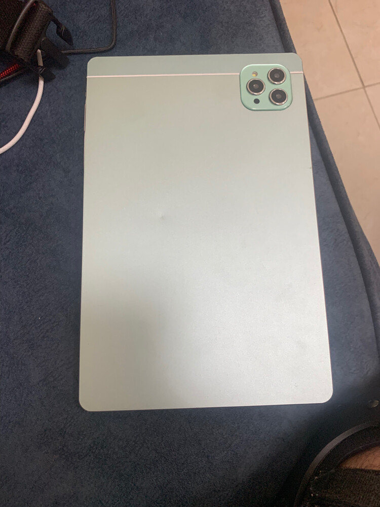 i pad - 4