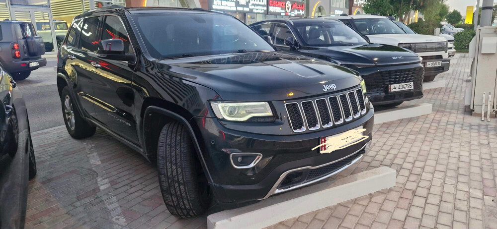 Jeep Cherokee - 1