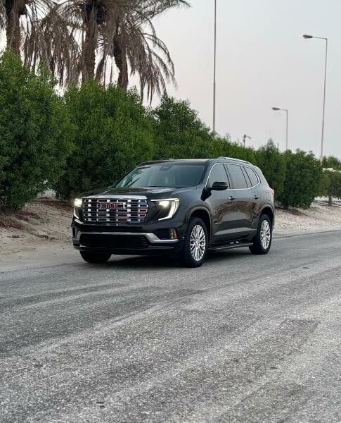 GMC Acadia Denali 2024 - 1