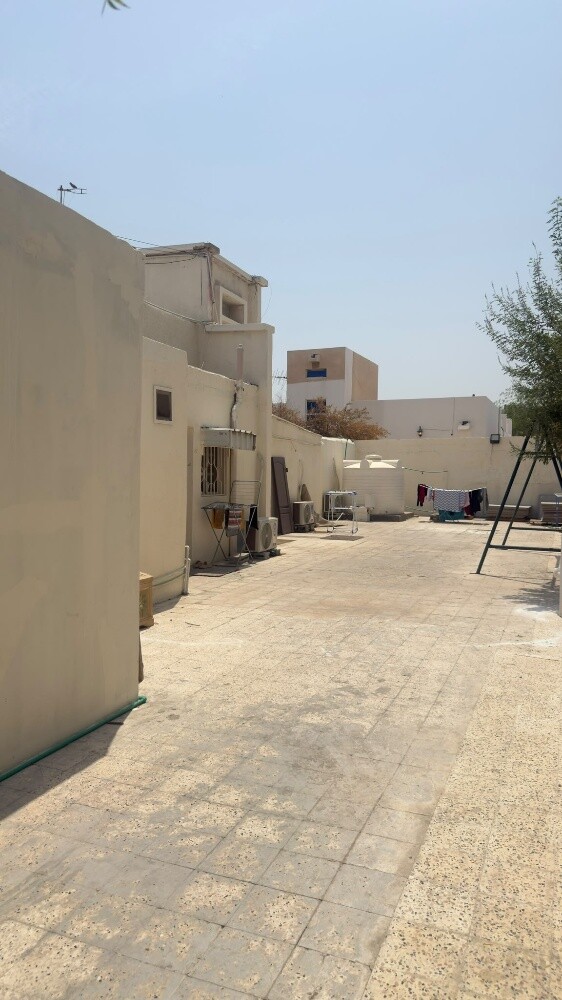 بيت شعبي للبيع - 6
