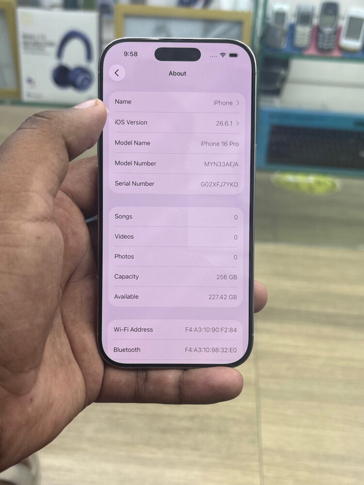 16 pro 256 GB - 4