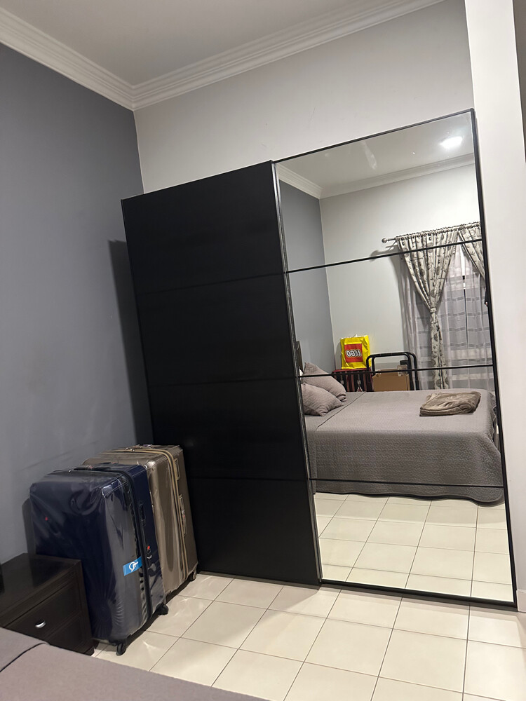 Complete Bedroom Set - 6