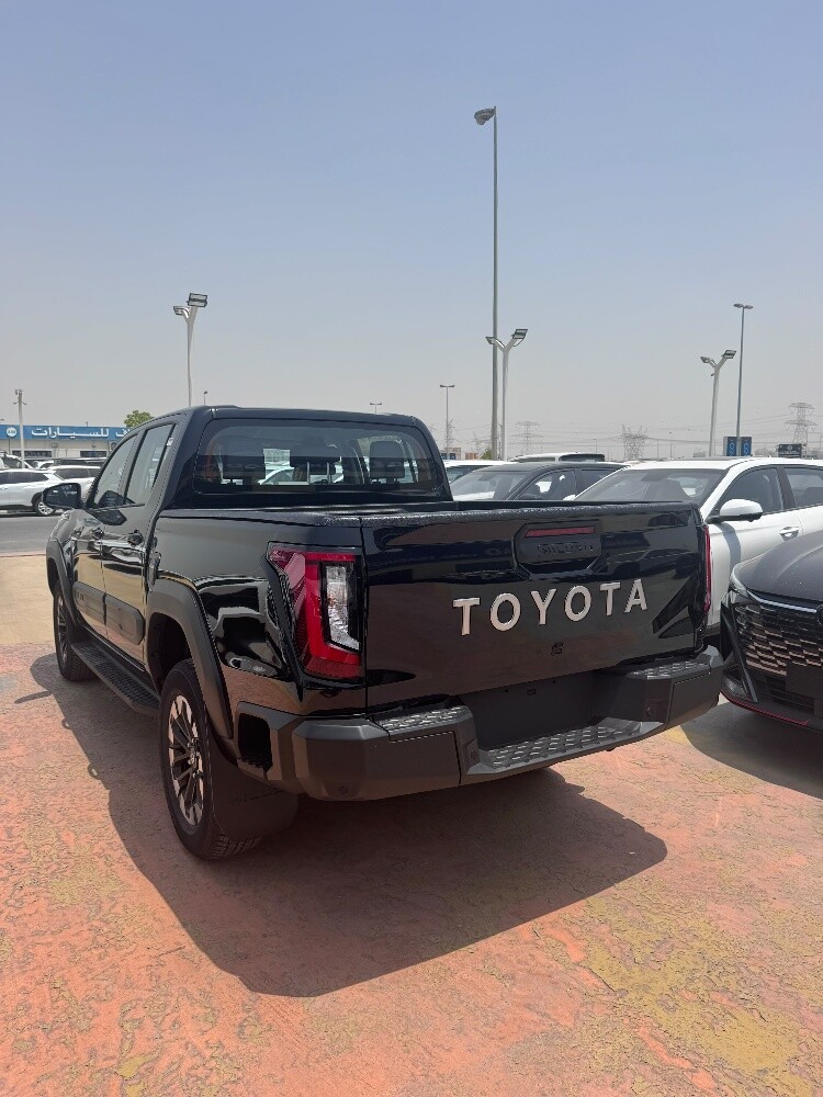 Hilux - 25