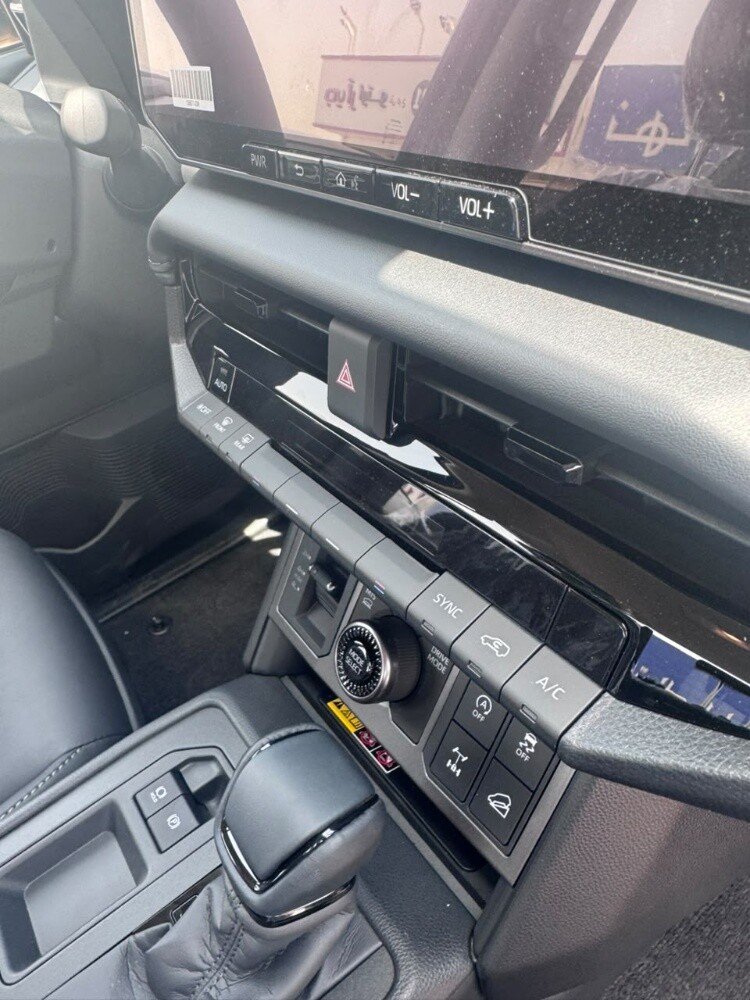 Hilux - 13