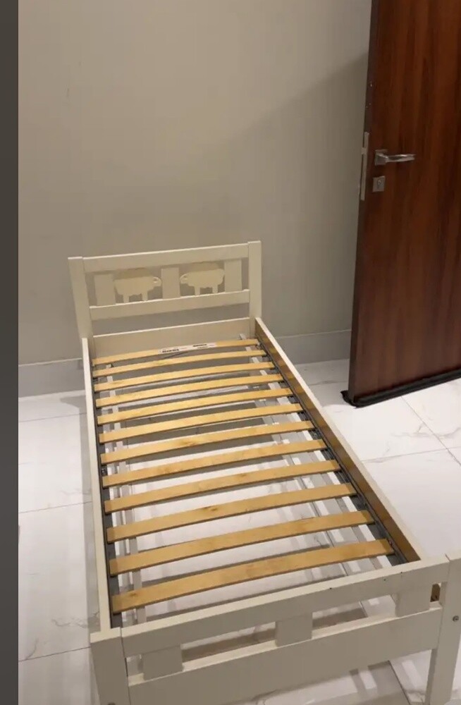 سرير اطفال - 1