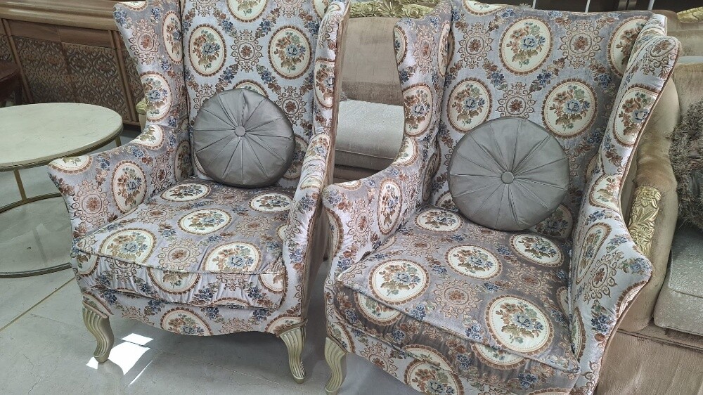 2 كراسي من نابكو بحالة ممتازة - 1
