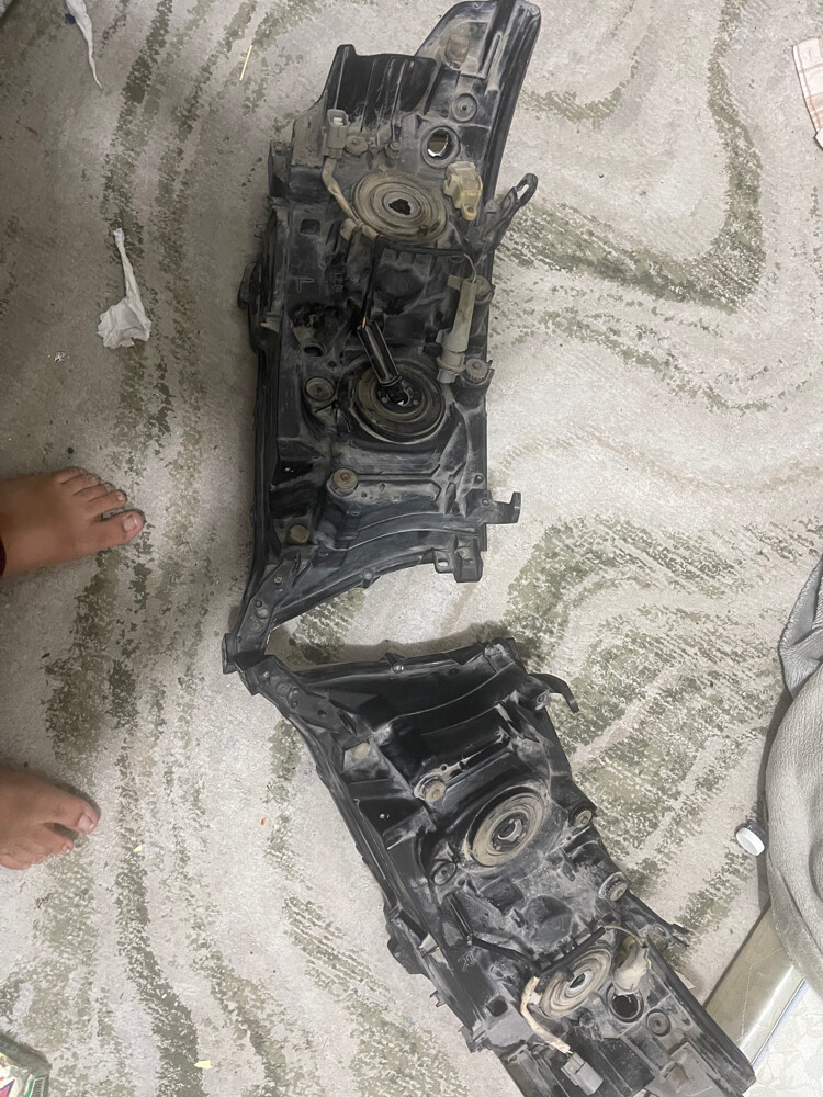 Toyota Land Cruiser light used 2010 - 1