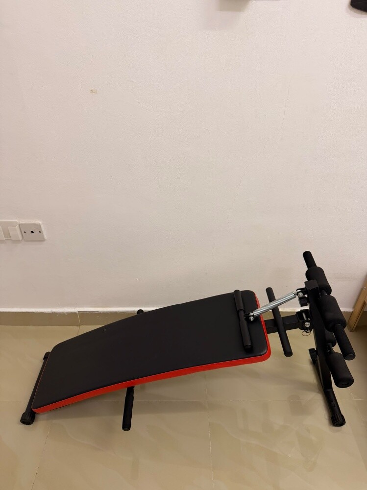 اغطية كنب وجهاز رياضي - 4