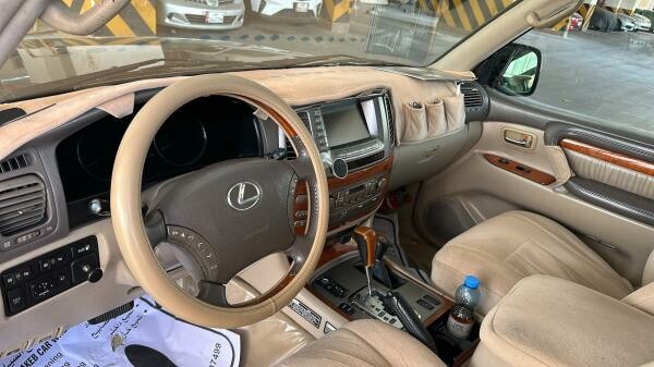 Lexus LX 470 - 8