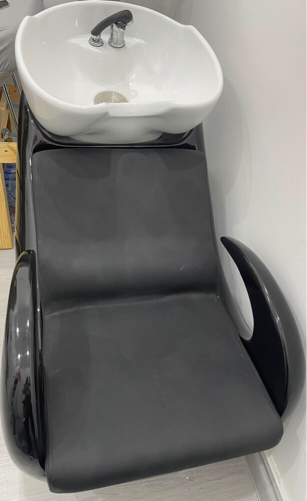 hair salon chair  - 2