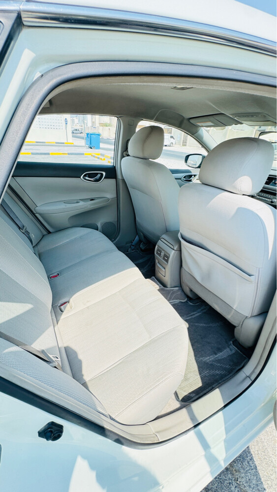 Nissan sentra 2013 - 2