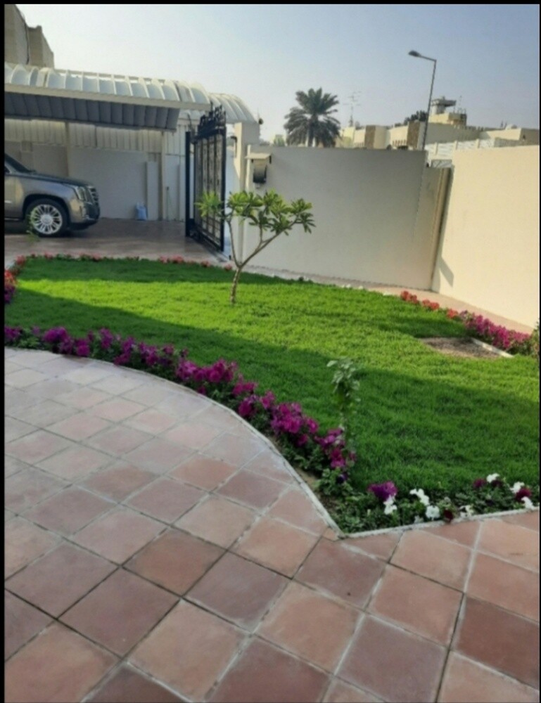 التخصص فى جميع اعمال الزراعه
تور - 3