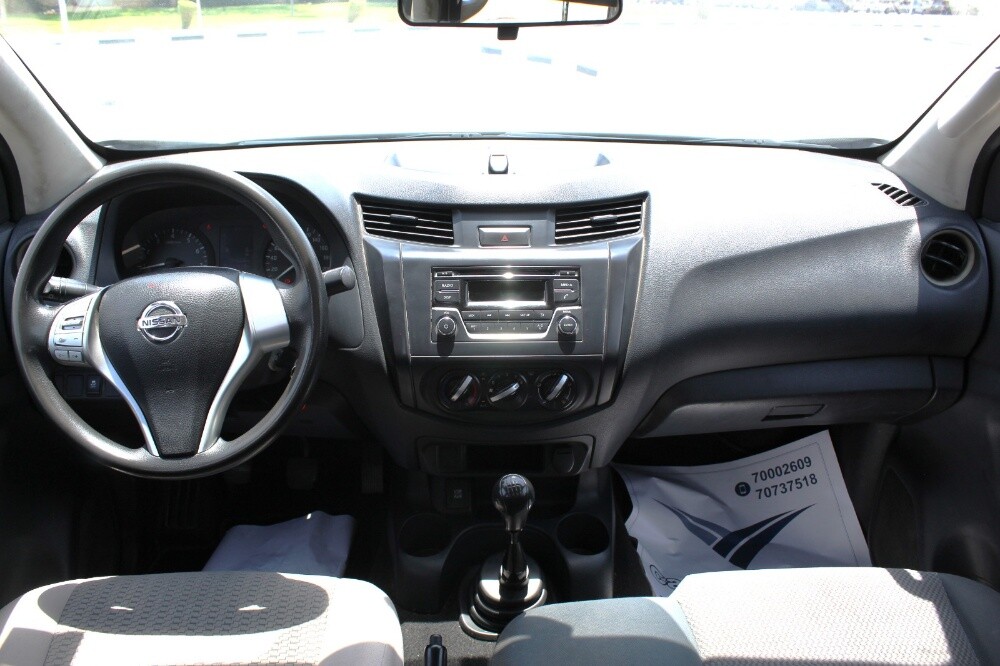 NISSAN NAVARA MANUAL 2019 - 8