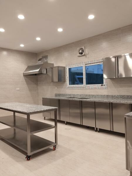 Custom made SS Kitchen Cabinets - 4