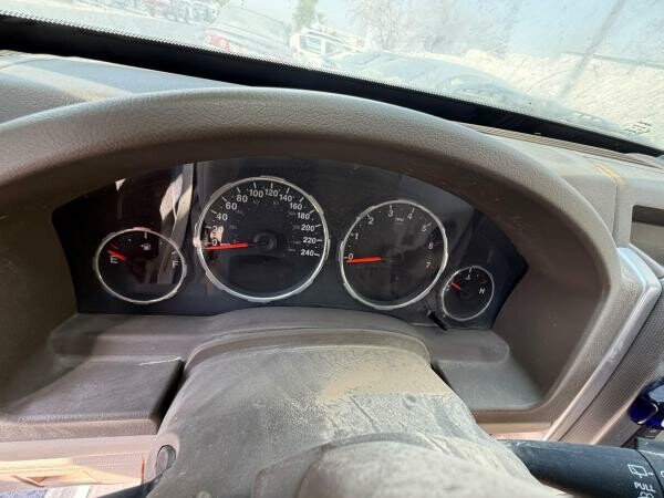JEEP CHEROKEE 2009 V6 - 7