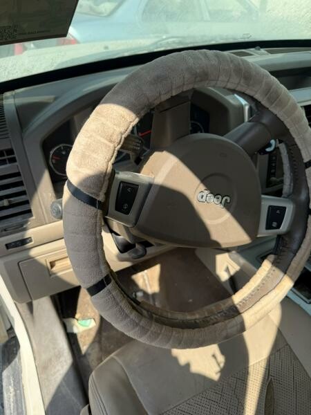 JEEP CHEROKEE 2009 V6 - 5