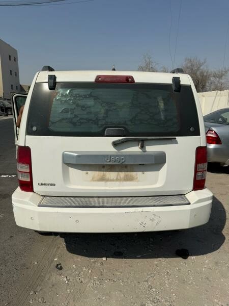 JEEP CHEROKEE 2009 V6 - 6