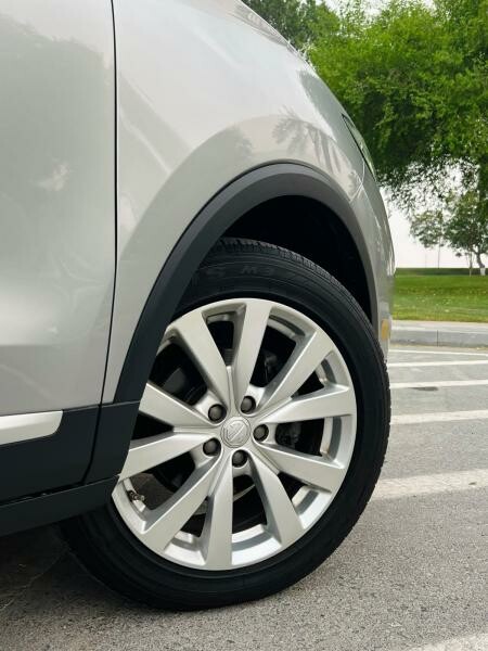 MG ZS - 6