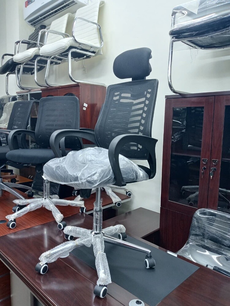 Used office furniture buy sell - 22