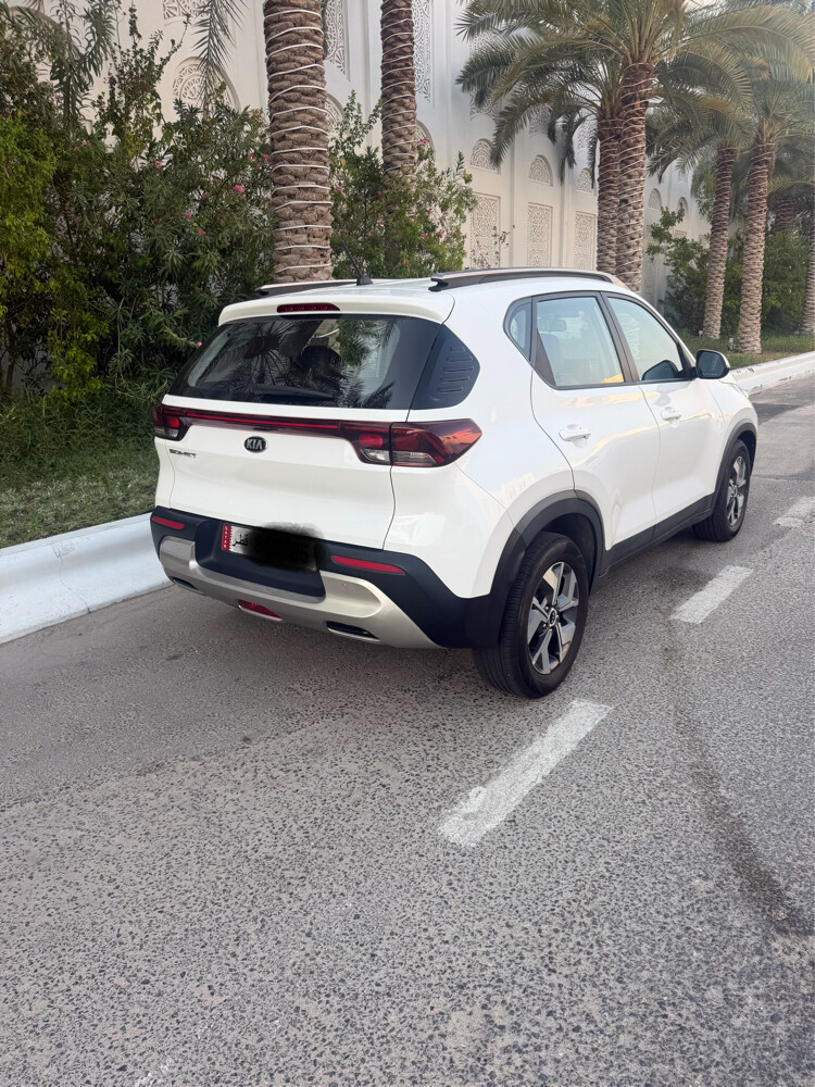Kia sonet - 4