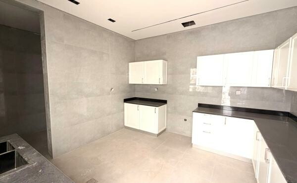 MODERN 7BR VILLA WITH LIFT-THUMAMA - 9