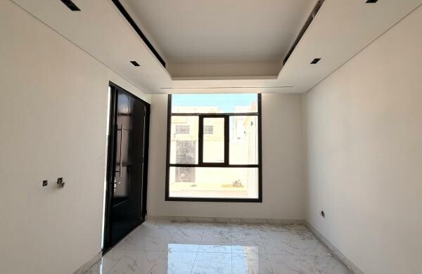 MODERN 7BR VILLA WITH LIFT-THUMAMA - 3