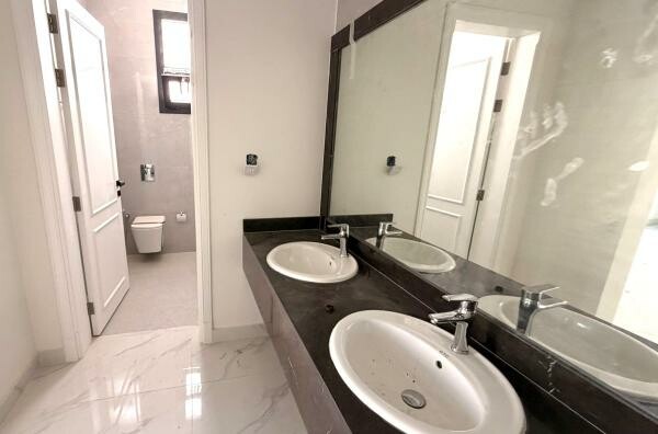MODERN 7BR VILLA WITH LIFT-THUMAMA - 10