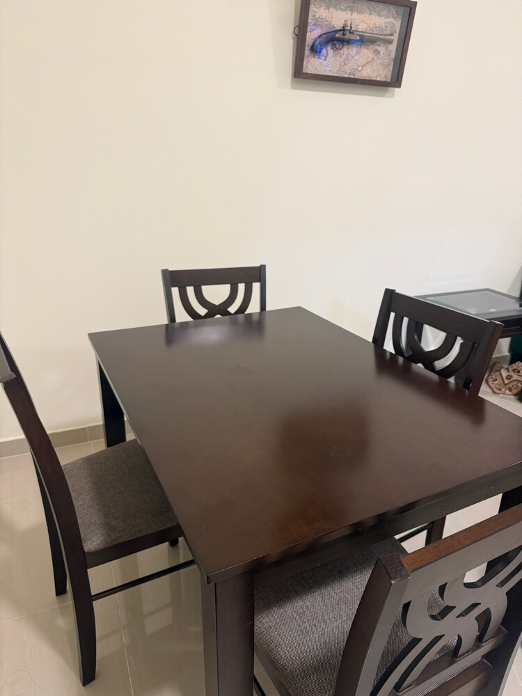 HOME CENTRE 4 seater dining table - 2