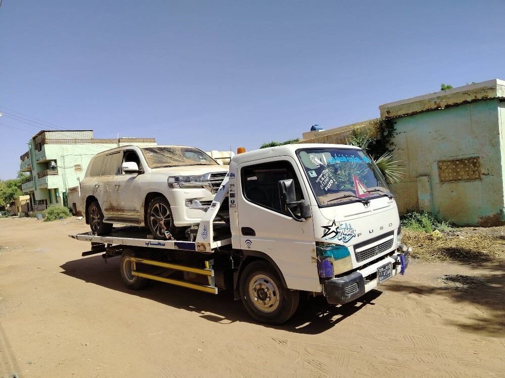 سطحه لنقل السيارات داخل وخارج قطر - 1