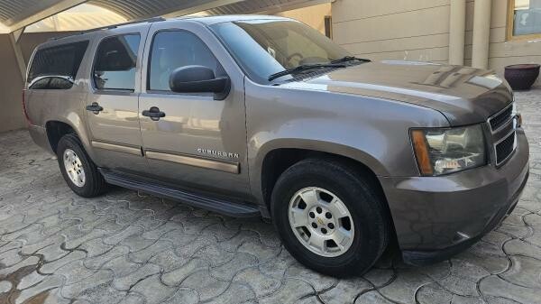 Chevrolet Suburban 2012  V8 5.3L - 4