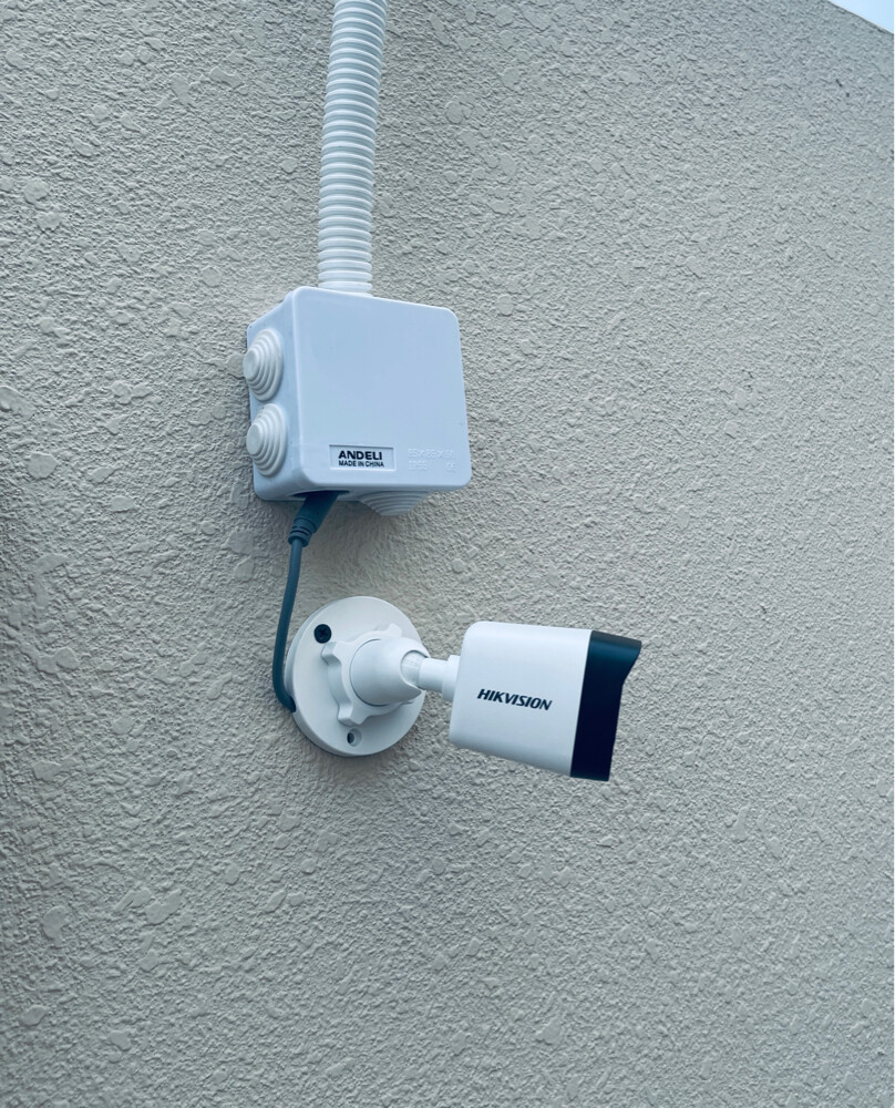 Hik vison cctv camera  - 1